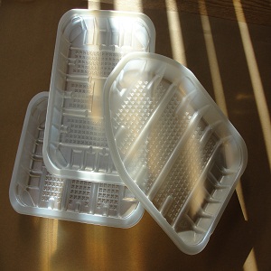 Holfeld put the brains and the beauty into their latest unveiling -the pluS range of r-PET/PE poultry and fish packaging Holfeld put the brains and the beauty into their latest unveiling -the pluS range of r-PET/PE poultry and fish packaging