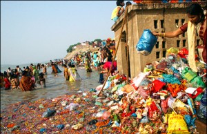 Students launch war against plastic Students launch war against plastic