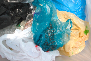  ban or tax oil-based plastic shopping bags