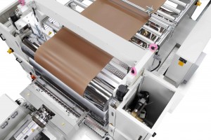 KraussMaffei Berstorff demonstrates live sheet extrusion from renewable raw materials KraussMaffei Berstorff demonstrates live sheet extrusion from renewable raw materials