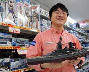 Online 'female' warship game helps boost sales of plastic model kits
