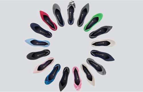 flats made of recycled plastic