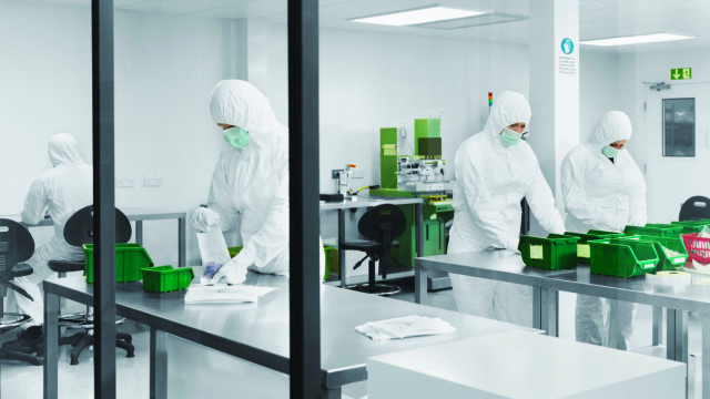 BOLTARON 4325 TRANSPARENT CPVC SHEET MEETS FM4910 CLEANROOM FIRE STANDARDS