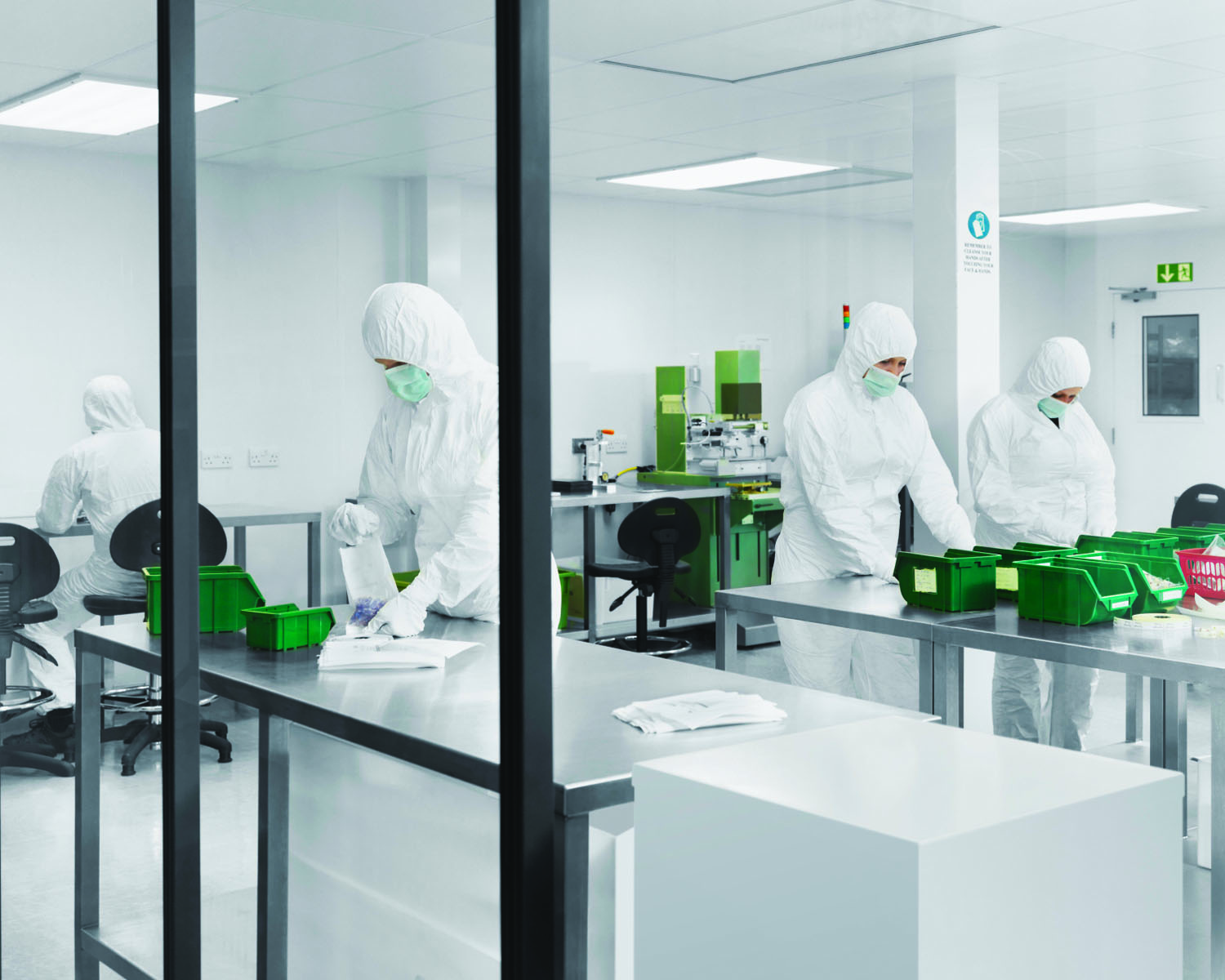BOLTARON 4325 TRANSPARENT CPVC SHEET MEETS FM4910 CLEANROOM FIRE STANDARDS
