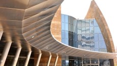 Architects Make Curves With Carbon Composites