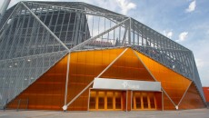 The first US stadium to utilize SABIC's LEXAN THERMOCLICK sheet