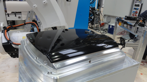 Collaboration produces paintable carbon fibre panels direct from the mould