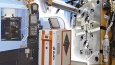 Dynamic cavity temperature control with recycled CO2 requires no water
