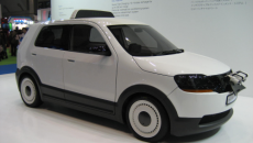 Electric taxi uses composites to save weight and energy