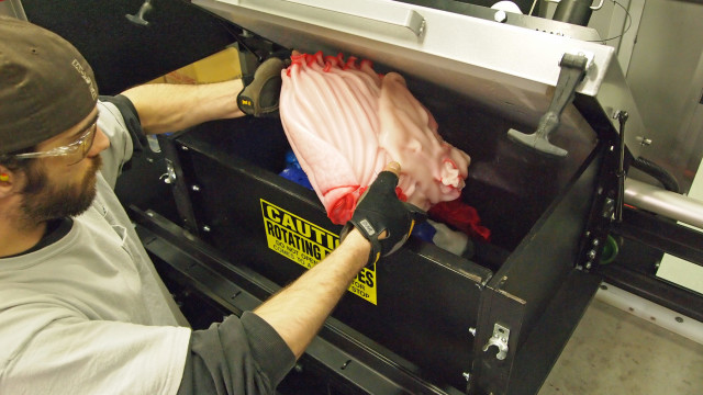Enhanced System for Reclaiming Purgings Produces Bettter-Quality regrind