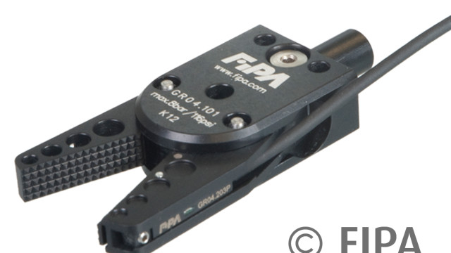 FIPA presents:A robust gripper with a large area sprue control