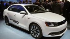 2013 Volkswagen Jetta Hybrid with gas-electric system to debut in late 2012