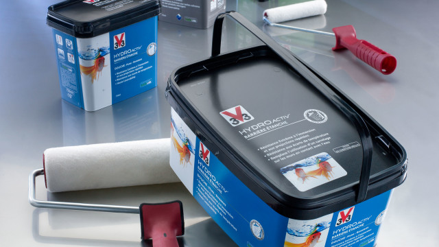 SIZE MATTERS: NEW PAINT SOLD IN SMALL,CUBIC CONTAINERS
