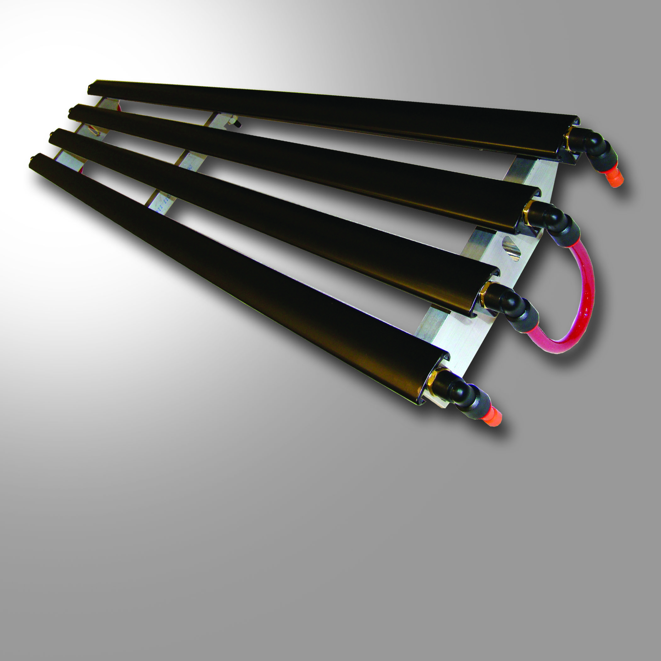 NEW PRE-NIP CHILLER SPREADERS FROM PEARL TECHNOLOGIES ELIMINATE BLOCKING, INCREASE OUTPUT 10% - 20%