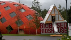 Purac supports Biobased Kidshouse with PLA roof insulation