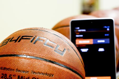 Smart Basketball Analyzes Shooting, Dribbling