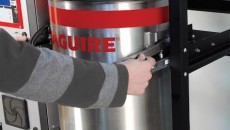 Vacuum dryer promises increased molding productivity