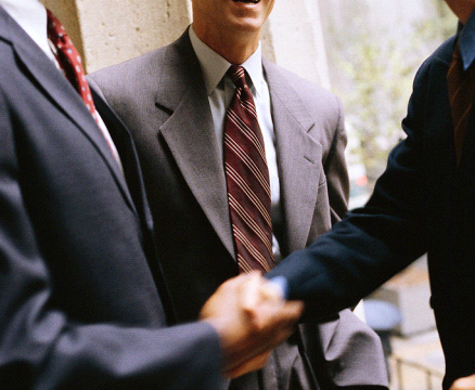 DSM Engineering Plastics signs distribution agreement with Resinet to strengthen its presence in Brazil