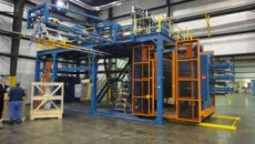Davis-Standard's new dual accumulator head machine installed in US company