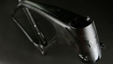New mountain bike frame weights only 900g