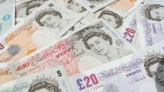 printing banknotes on a polymer material
