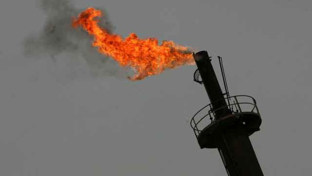 UPDATE 1-Brazil's Braskem eyes shale gas feedstock in U.S.